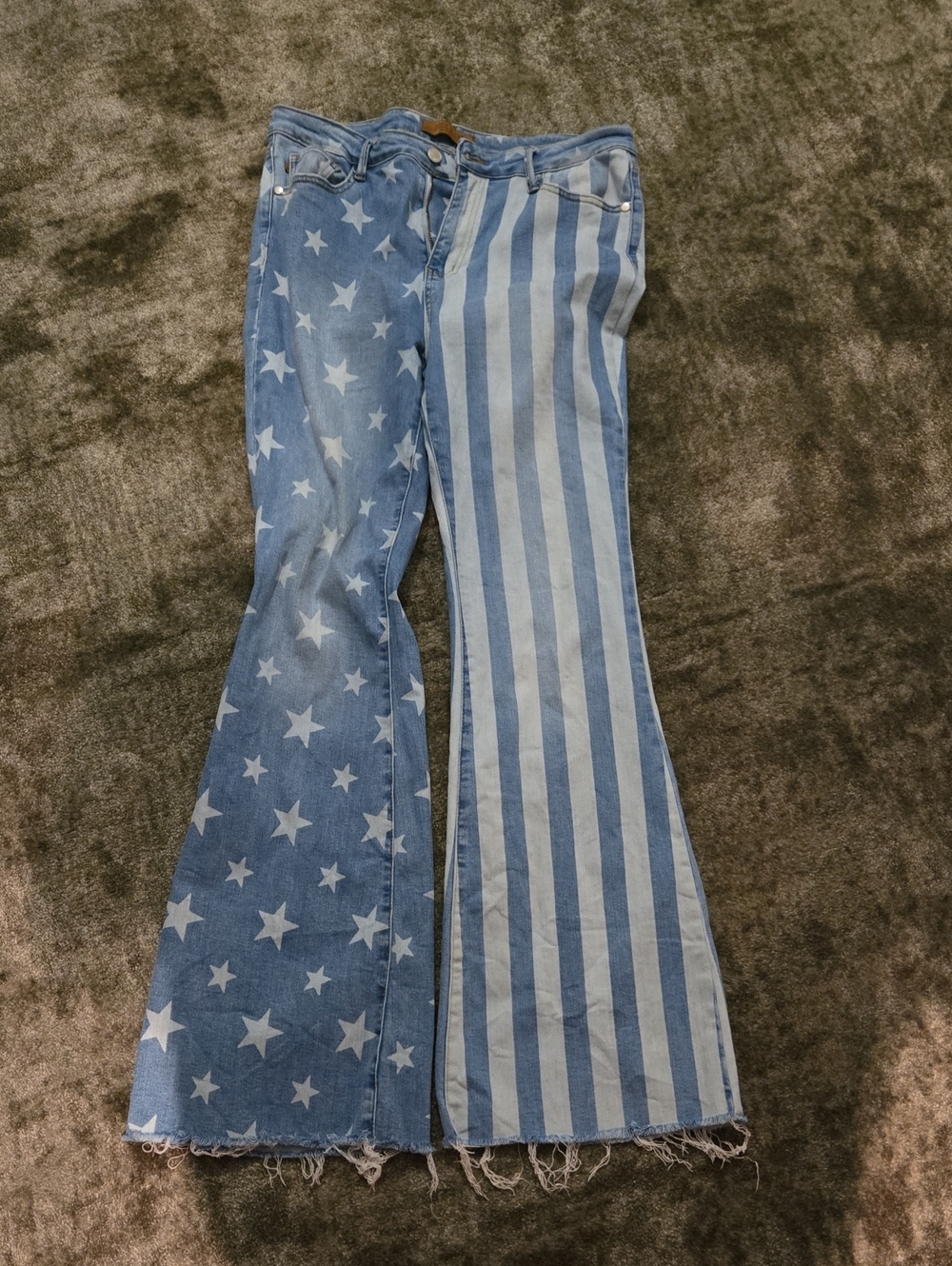 Judy Blue Blue Star & Stripe Flare Jeans